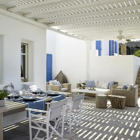 Seaside Vacation With Swimming Pool Mykonos Apartment Agios Ioannis Diakoftis